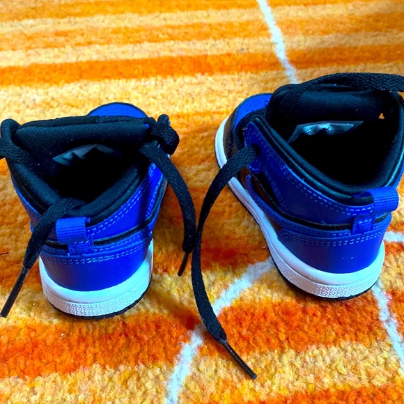 Retro Jordan’s - Picture 2 of 4